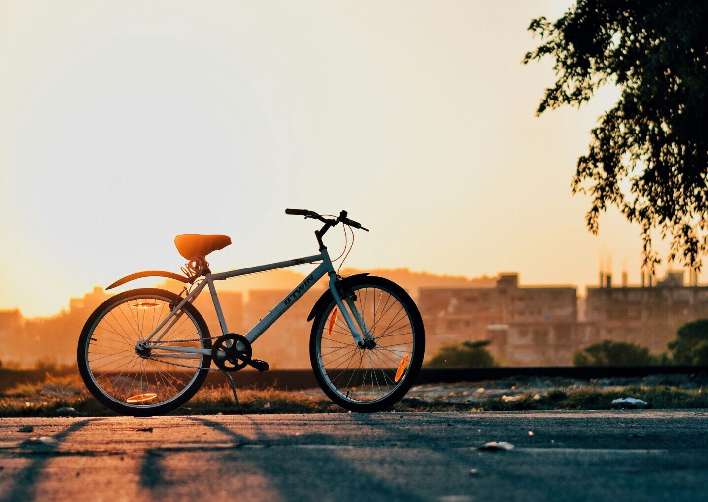 自転車の画像